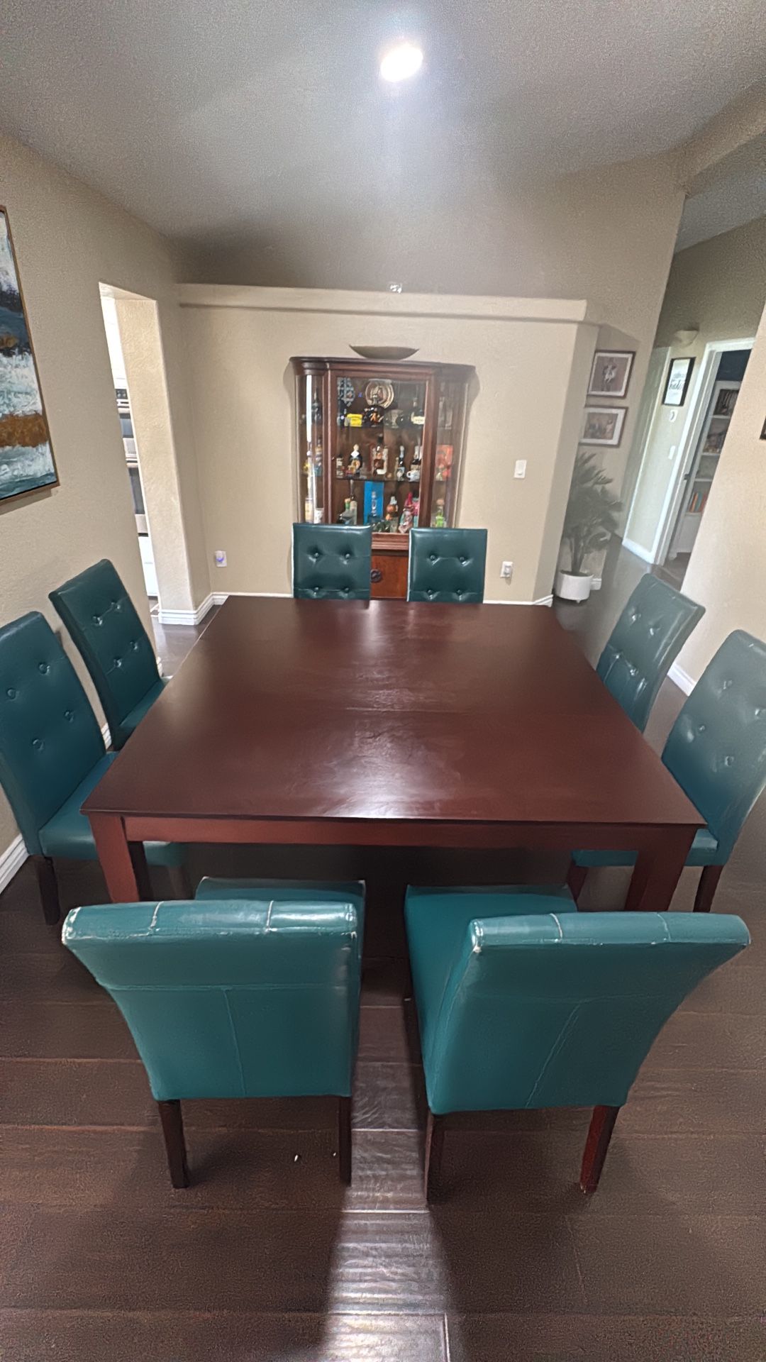 Dining room table 