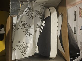 Steeltoe work shoes