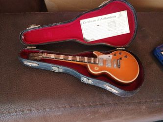 1/4 scale Les Paul Guitar