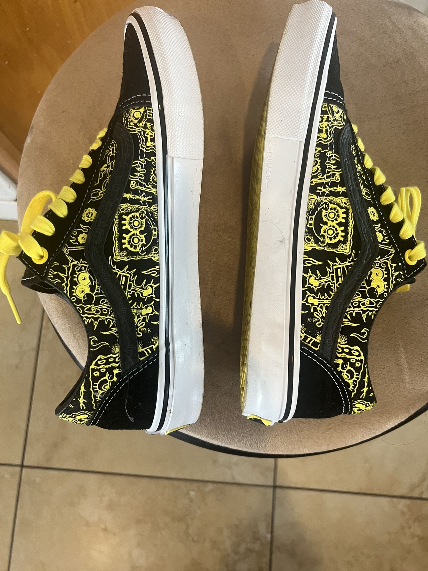 Vans Sponge Bob Size 8.5 Men