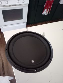 12 JL audio subwoofer