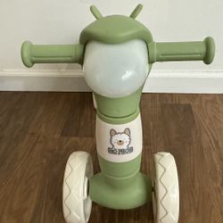 Children's toy car