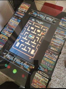 VINTAGE ARCADE TABLE