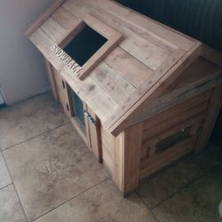 Dog House (Small)