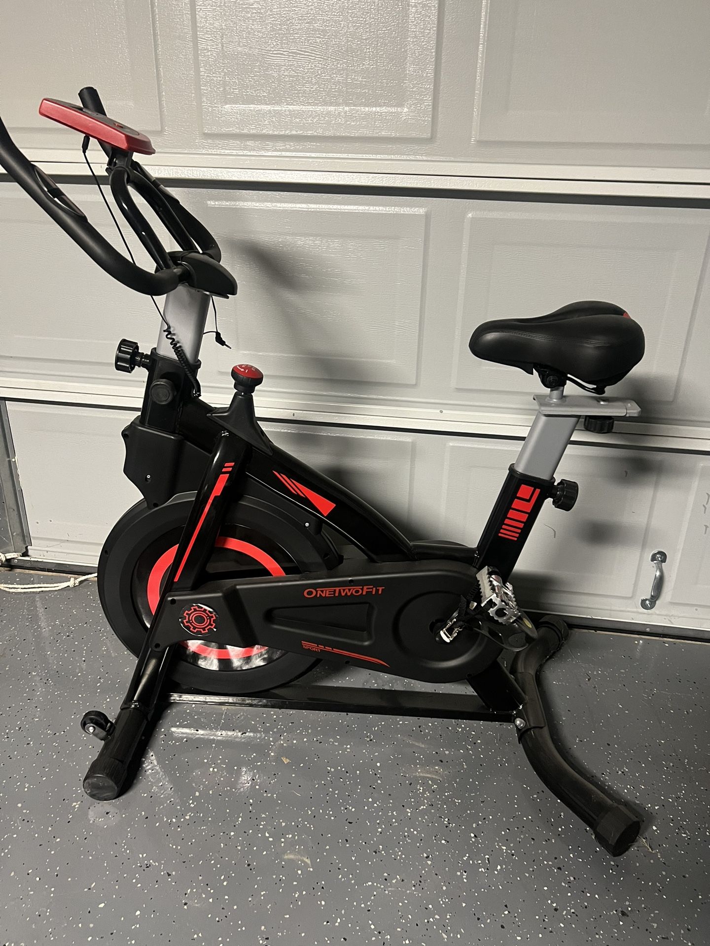 Stationary Cycling Bike