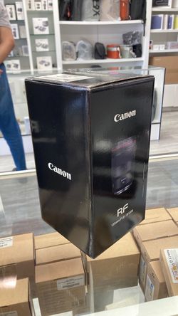 Canon RF 135mm F1.8 L IS USM