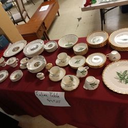 Royal And Colombia Vintage Dishes For Sale.