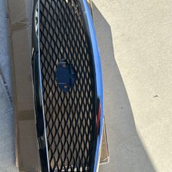Q50 Grille 