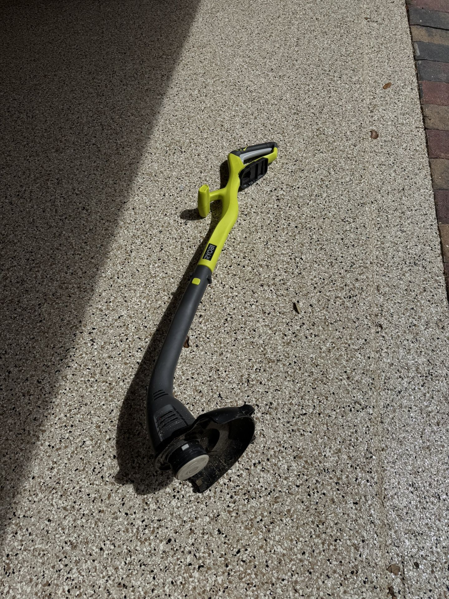 Ryobi 18V Weed Wacker -Tool only