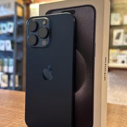 iPhone 15 Pro Max 256 GB Unlocked 