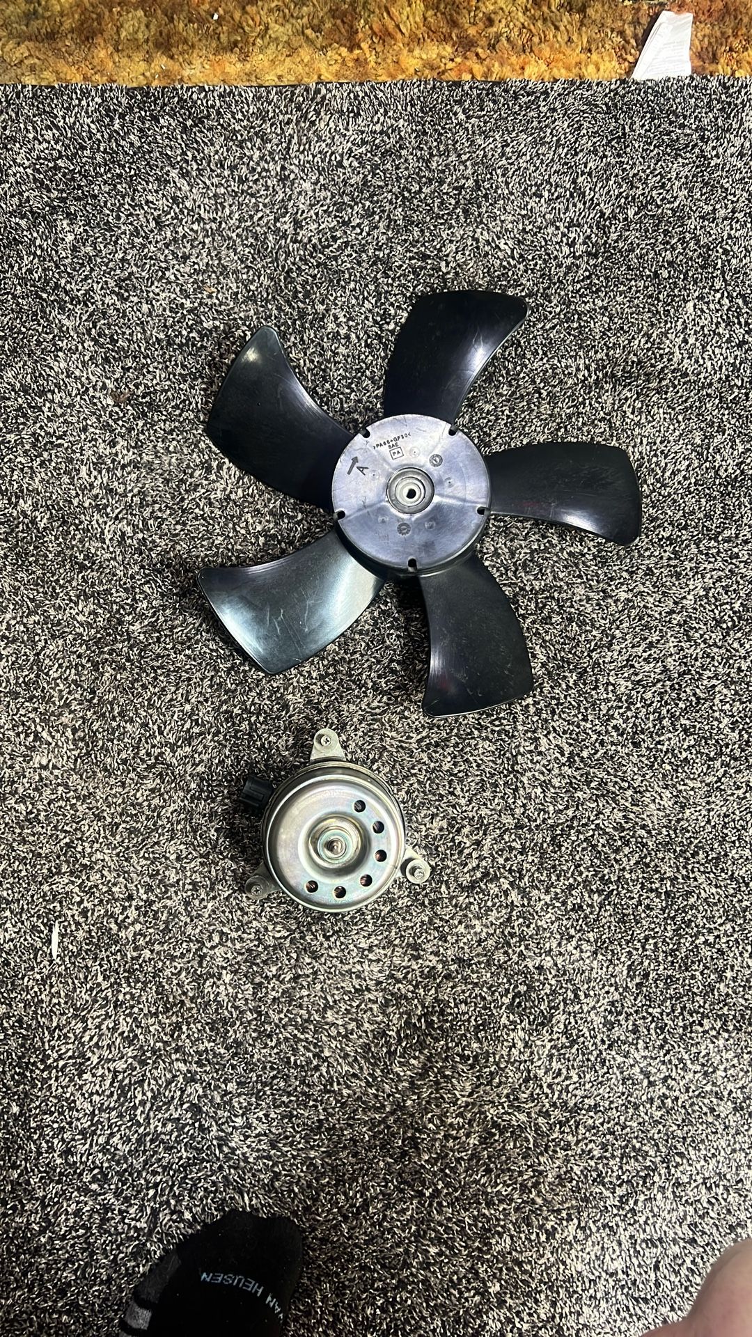 350z/G35 Radiator Fan Blade And Motor