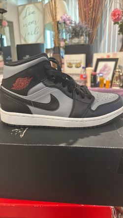 Air Jordan 1 Mid Shadow Grey Sneakers Size 7 half