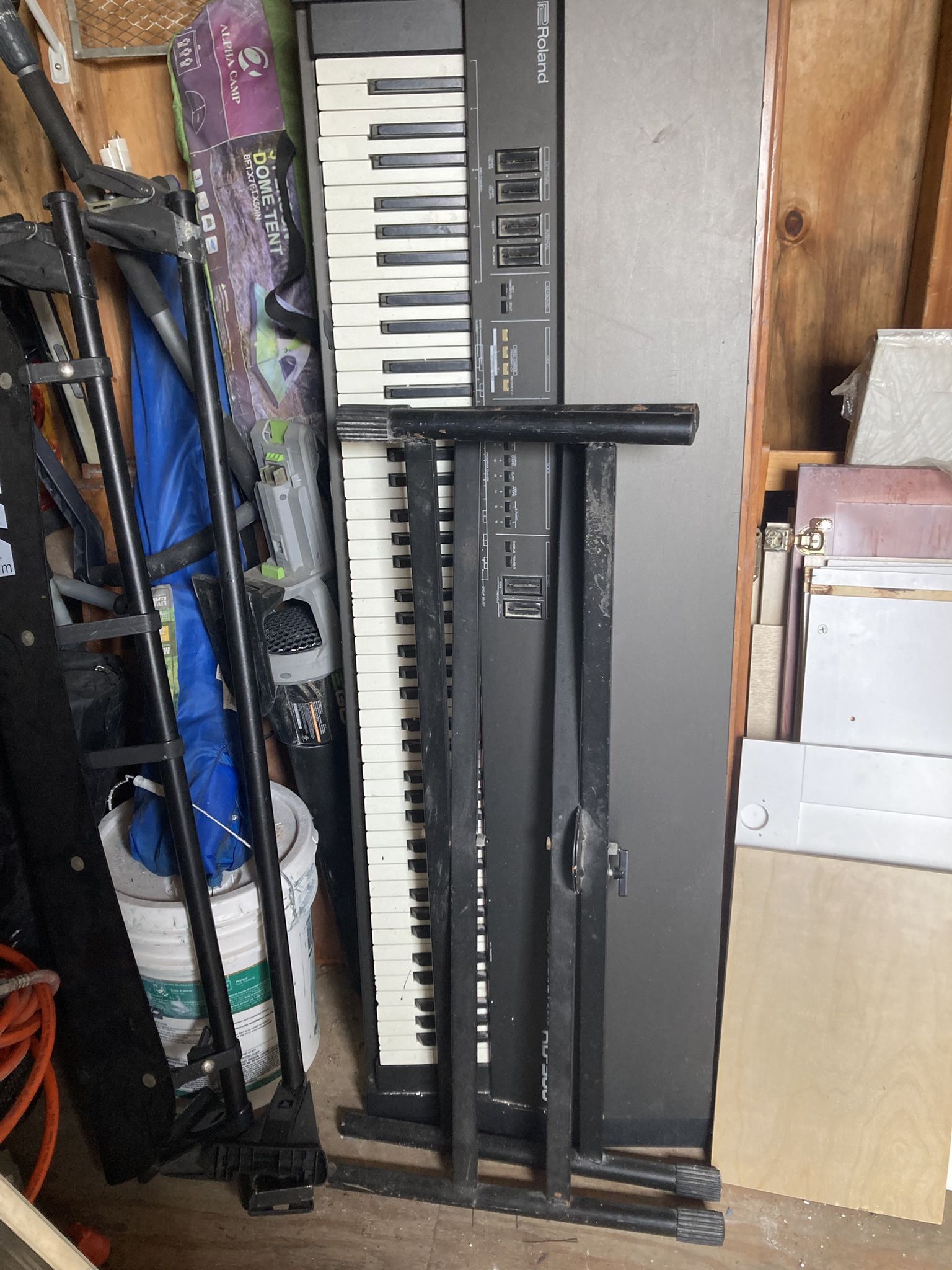 Roland Digital Piano RD300
