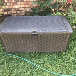 Baúl Plástico Grande Tiene Para Candado