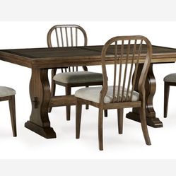 Sturlayne Dining Table and 4 Chairs in Brown