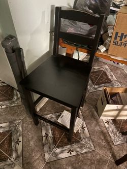 Black chair
