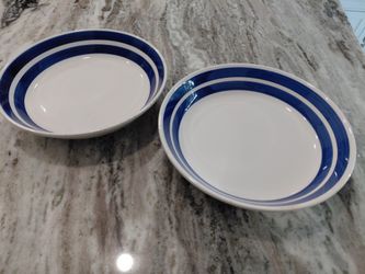 Set of 2 Blue & White Oval Serving Bowls – Excellent Condition