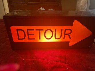 Vintage 90s detour sign lamp