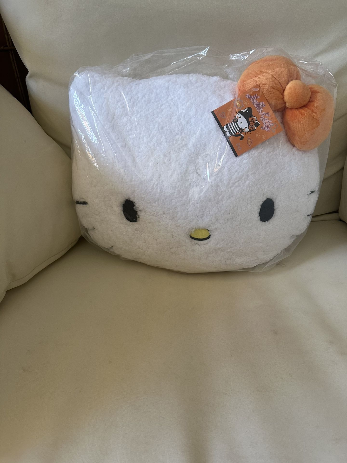 Hello Kitty Pillow