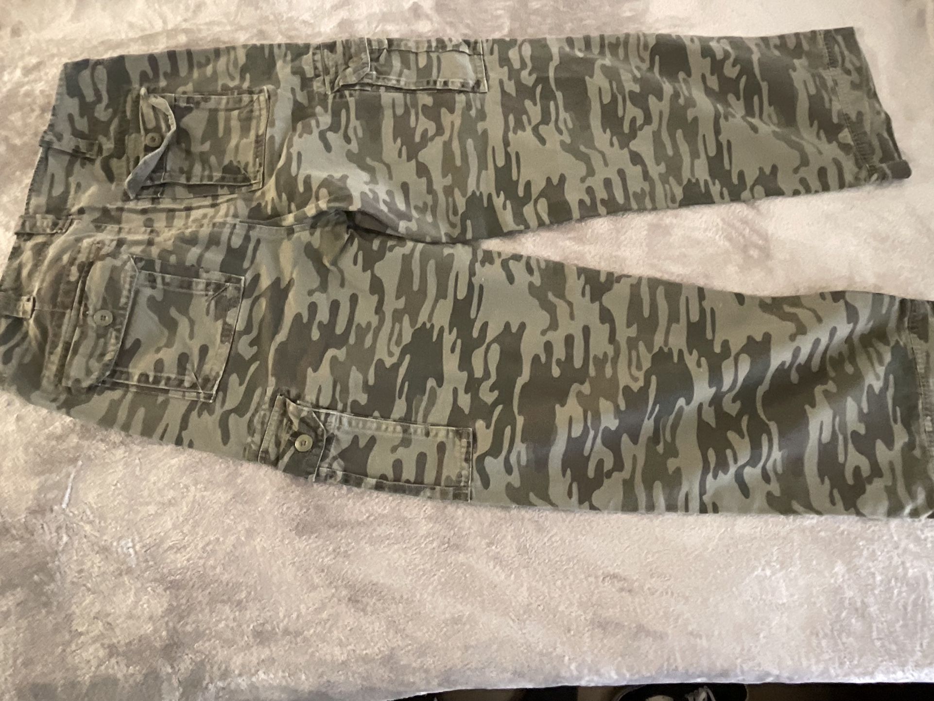 Men’s Steve And Barry Cargo Pants (((34x32 )))