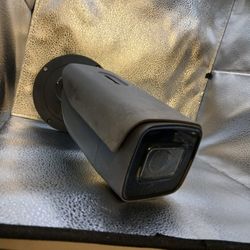 Luma Surveillance LUM-510-BUL-IP-GR 510 Series Bullet IP Outdoor Camera - Works