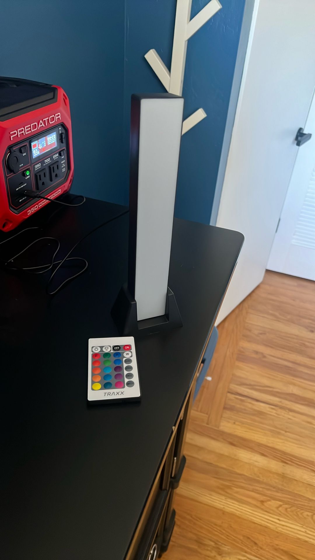 Powerful LED Light Stan