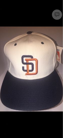 Vintage 90s San Diego Padres Snapback Hat with Tags