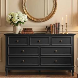 Beautiful Black Dresser 7 Drawer