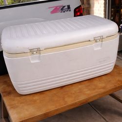 Ice chest used