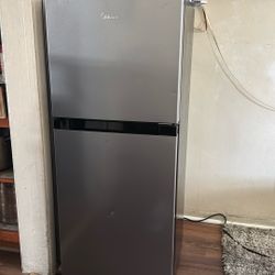 Midea Fridge