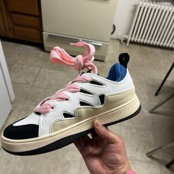 Steve Madden Brand New Size 9.5