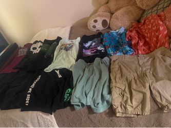 Huge lot of boys teens clothes size 16/18 or xl
