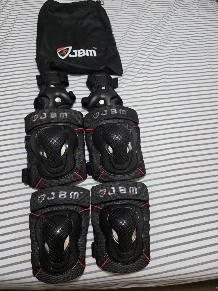 JBM BMX Bike Knee Pads and Elbow Pads with Wrist Guards Protective Gear Set Black
Large