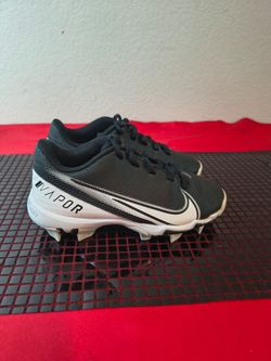 Kids Vapor Edge Shark 'Black White (Size 12C)