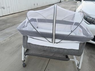 Baby Bassinet with Canopy and Wheels