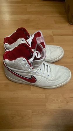 Size 11.5 men Shoe