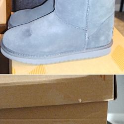 Grey Ugg Boots 