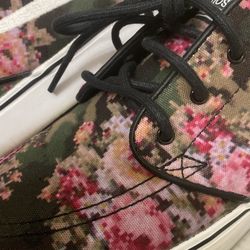 Digi Floral Janoski