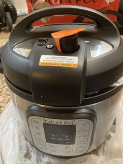 Instant Pot Duo 6-Quart 7-in-1 Electric Pressure Cooker