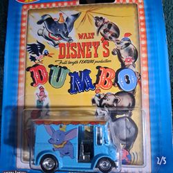 2018 Hot Wheels Disney Dumbo 