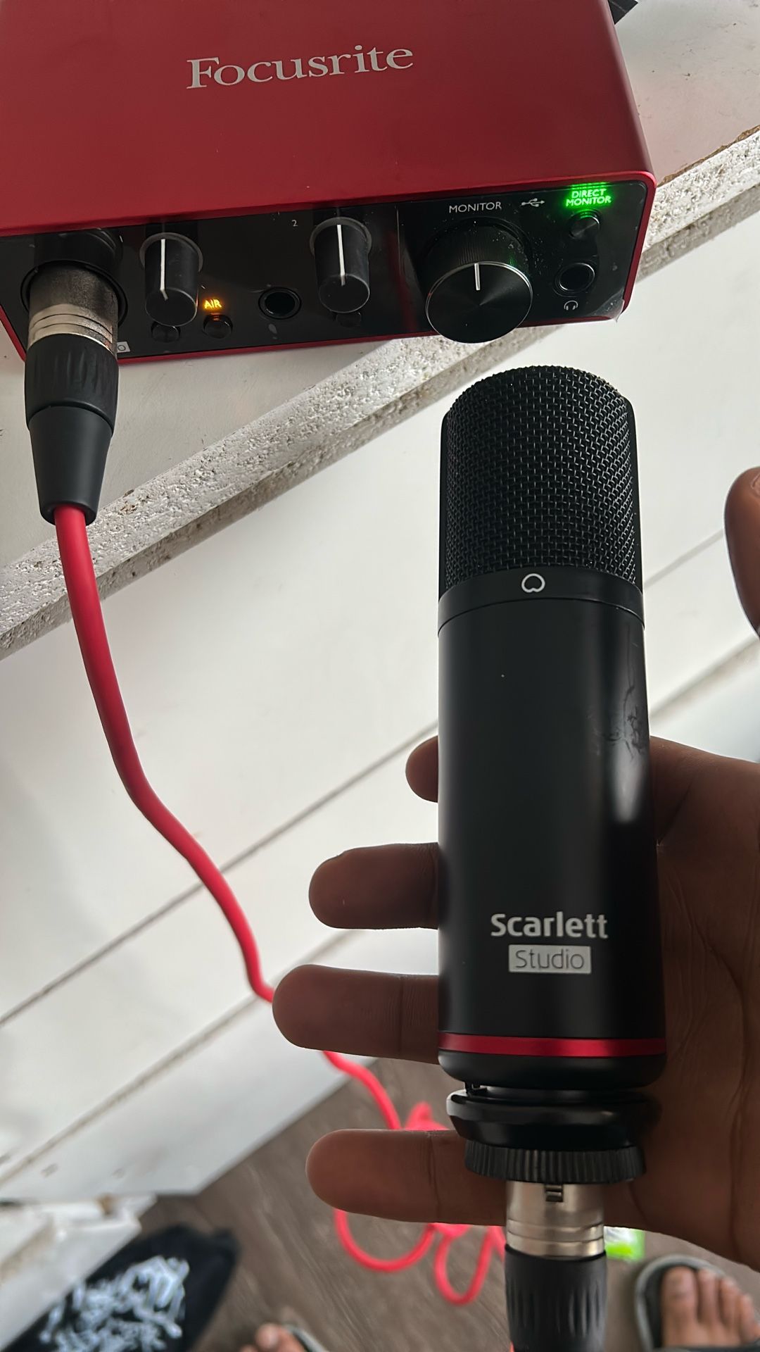 Scarlet Mic An Amp