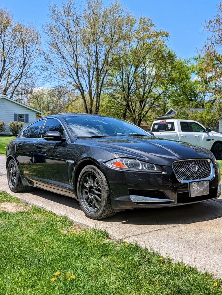2014 Jaguar XF