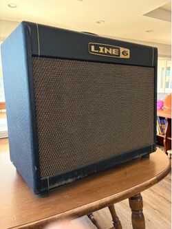 *BROKEN* Line 6 DT25 - Modeling Amp Designed by Bogner