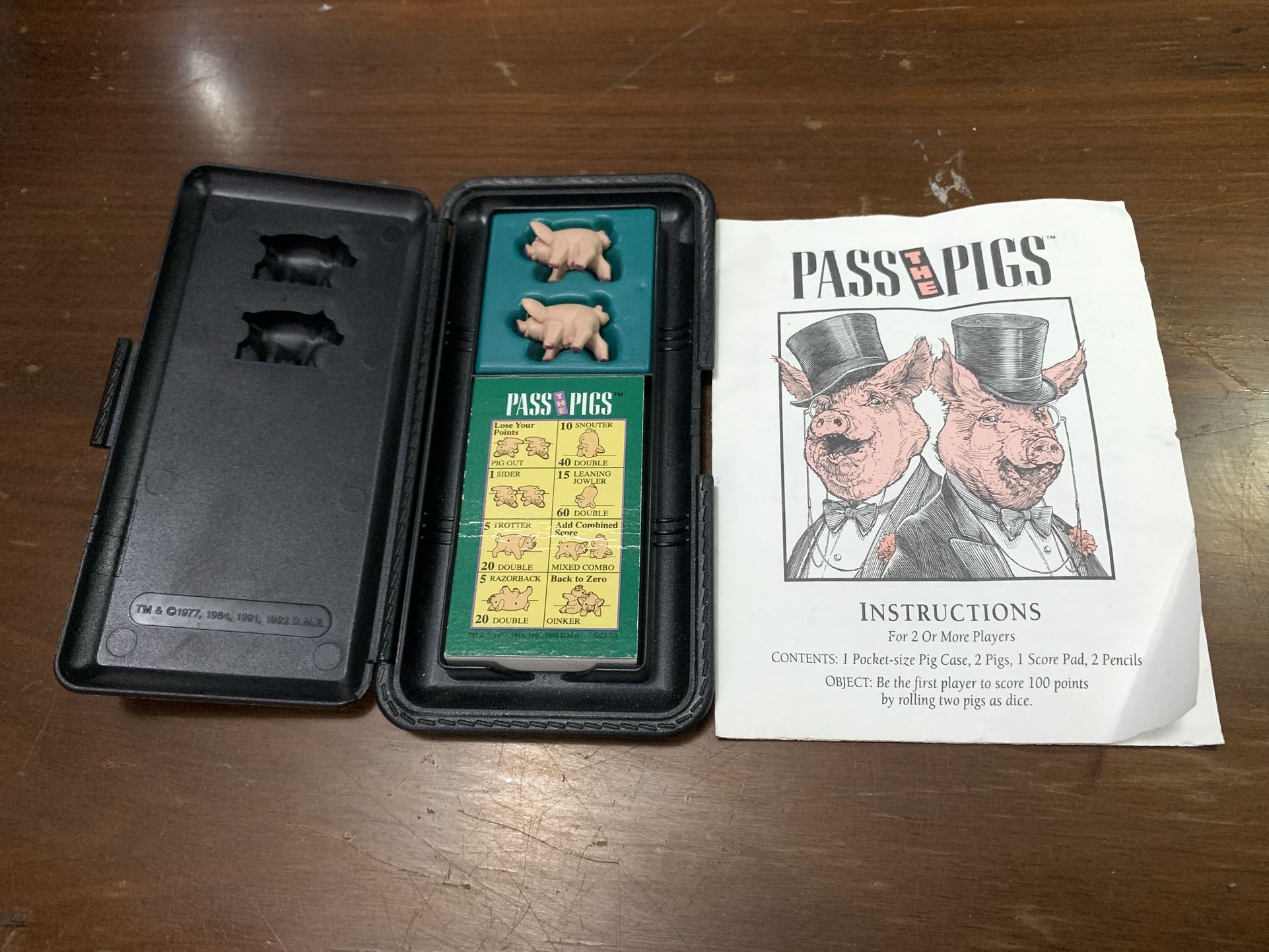 Pass the Pigs Vintage Dice Game by Milton Bradley  1992