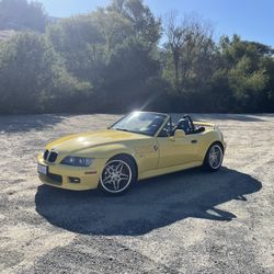 2000 BMW Z3 Roadster 2.5L  5-Speed 40k Miles Dakar Yellow