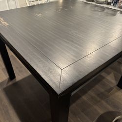 Counter Height, Solid Wood Kitchen Table!