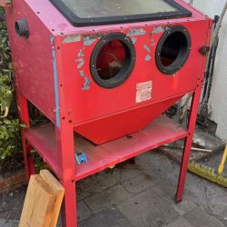 Sand Blasting Cabinet