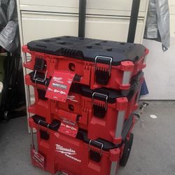 Milwaukee PACKOUT 22 in. Rolling Tool Box, 22 in. Large Tool Box and 22 in. Medium Tool Box ProSystem Low Profile Handle