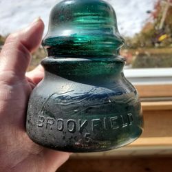Brookfield 5 No 48 Green Glass Insulator
