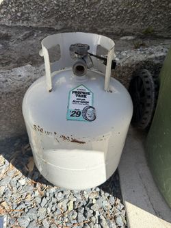 Propane tank
